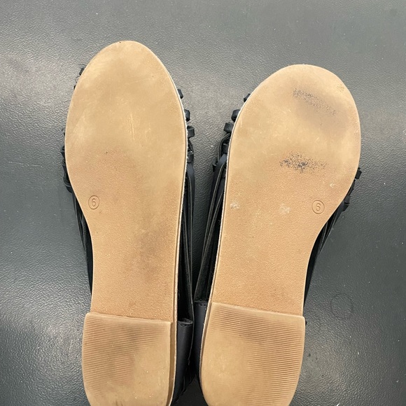 M&S collection braided leather slip on flats (size 9) black - Picture 4 of 5